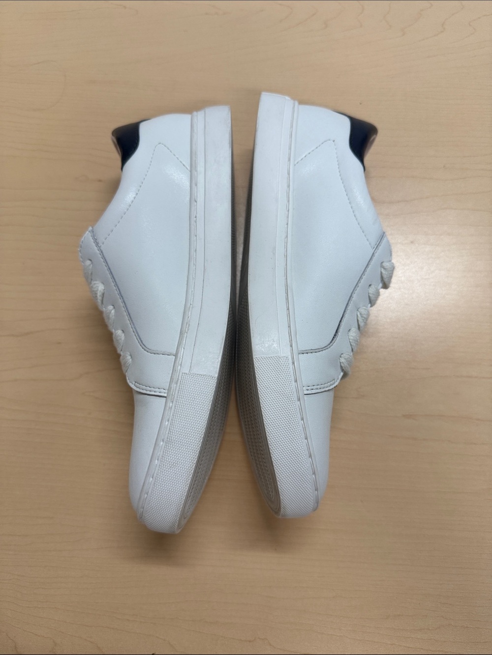 Kate Spade Alanna White Leather Sneakers Navy Accent Excellent Condition 8.5 - Picture 11 of 15